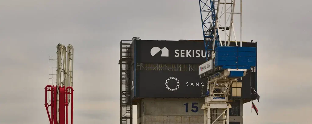 Jump Form Signage - Mesh Direct