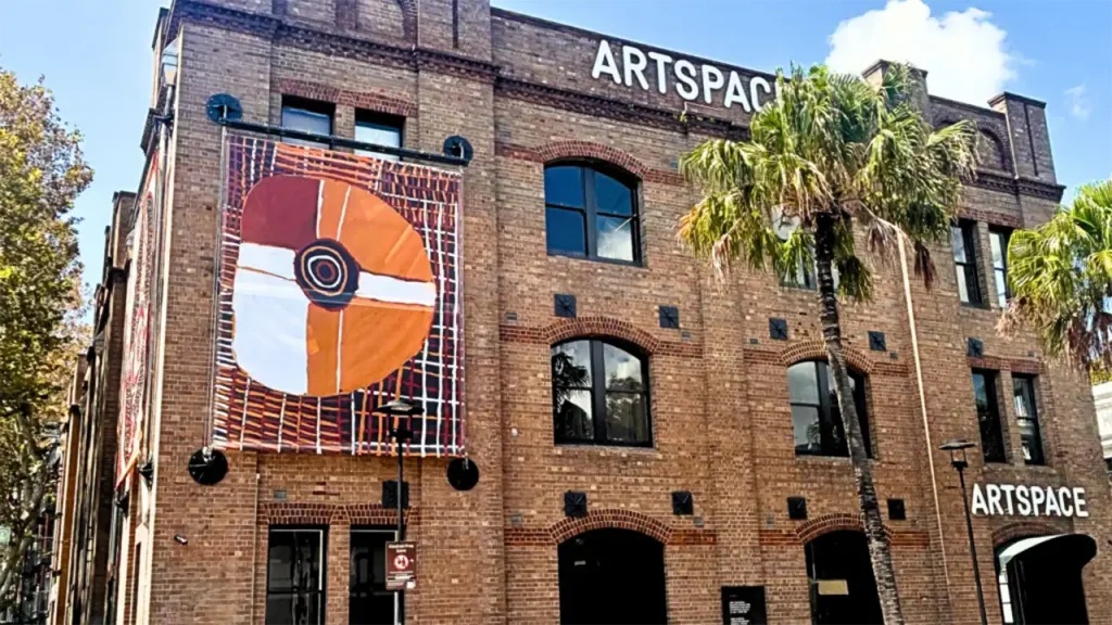 Artspace banner mesh