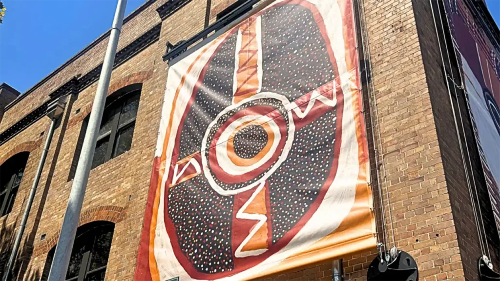 Artspace banner mesh