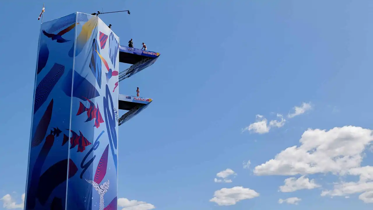 Red Bull Cliff Diving World Series Final - Image 3