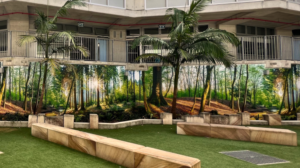 Nature Screen Banner Mesh Install