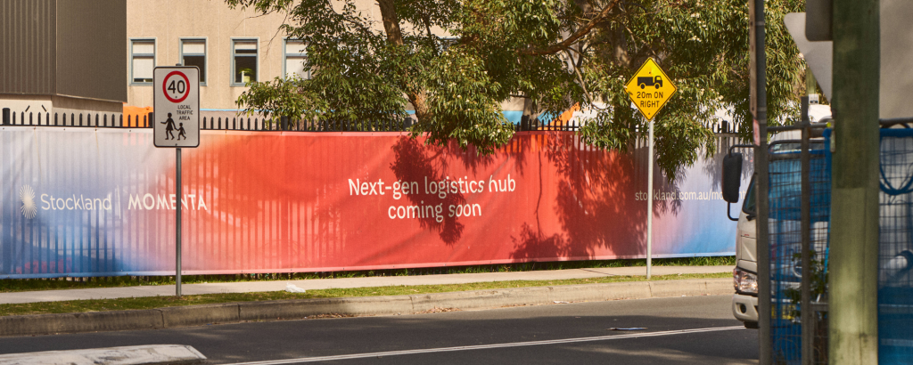 Flame retardant banner mesh for stockland