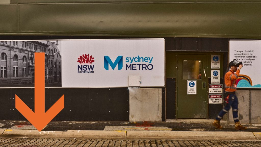 custom printed vinyl hoarding by mesh direct